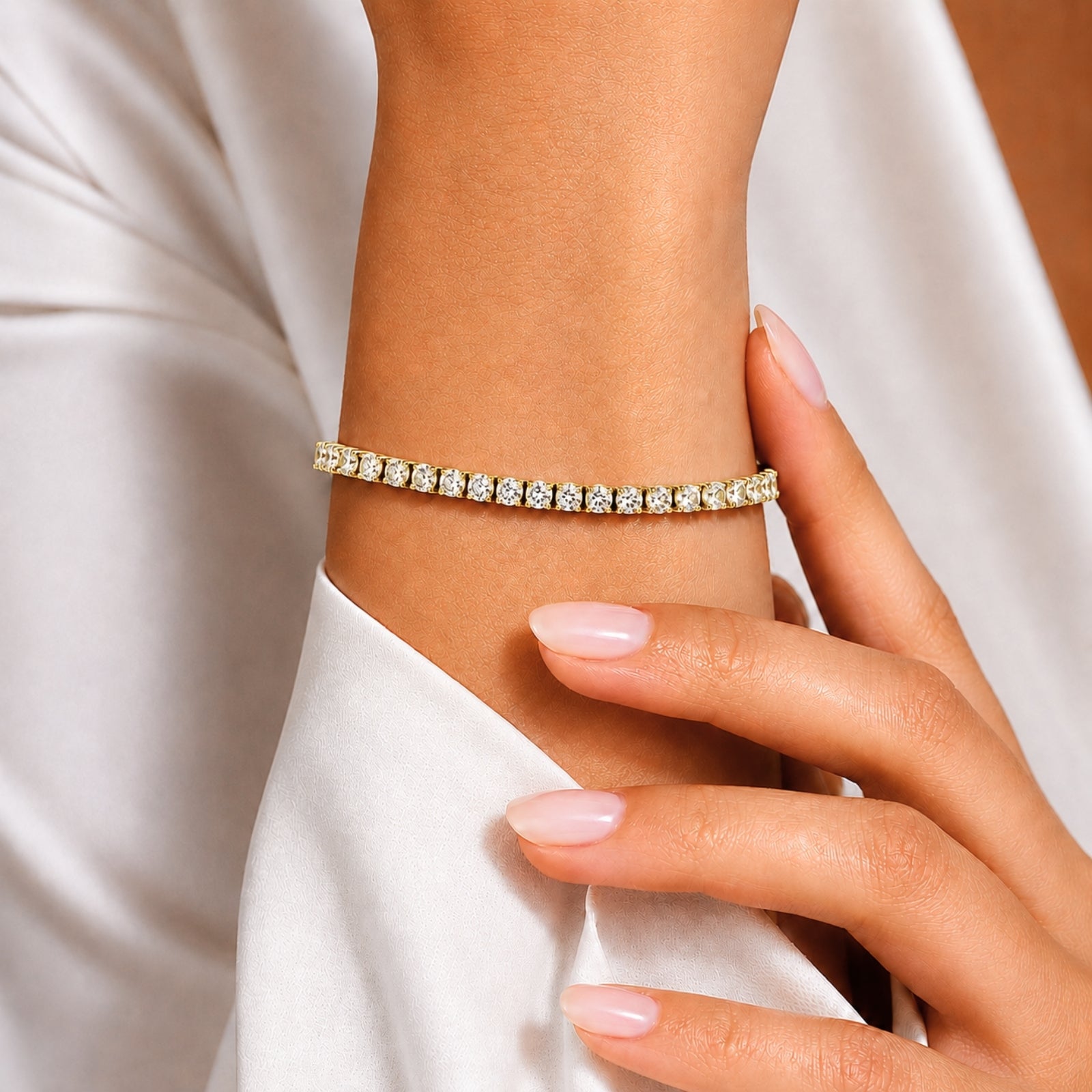2.00 - 12.00 Carat Carat T.W. Round-cut Lab Grown Diamond (F/VS+) 14K Gold Bracelet - Assorted Colors & Carat
