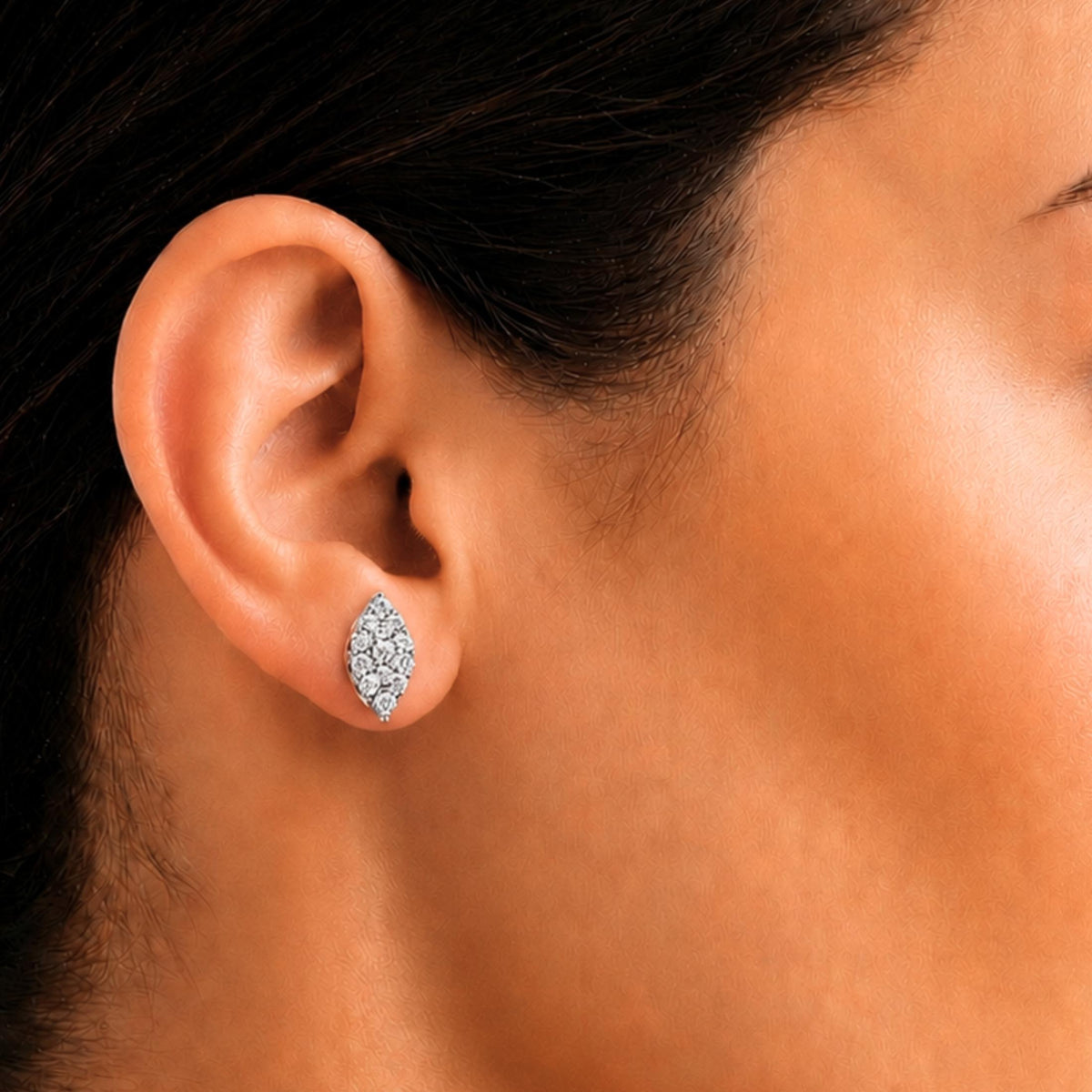 Diamonair Lab Grown Diamond (F/VS+) 1.00 carat Round cut Sterling Silver Stud Earrings - Sterling Silver | Gold over Silver