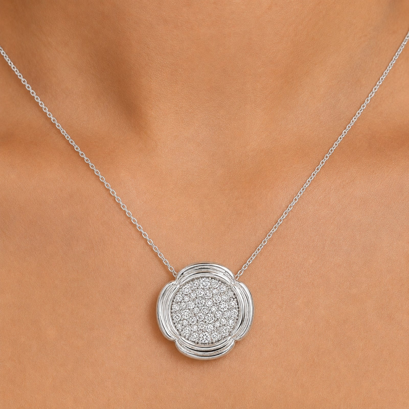 Diamonair Lab Grown Diamond (F/VS+) 1.00 carat Round cut Sterling Silver Cluster Pendant - Sterling Silver | Gold over Silver
