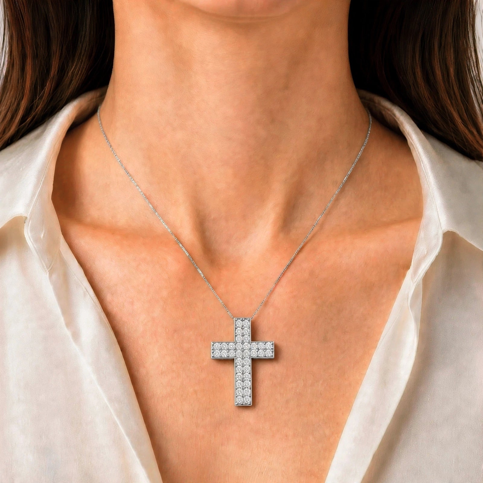 Diamonair Lab Grown Diamond (F/VS+) 3.00 carat Round cut Sterling Silver Cross Pendant - Sterling Silver | Gold over Silver