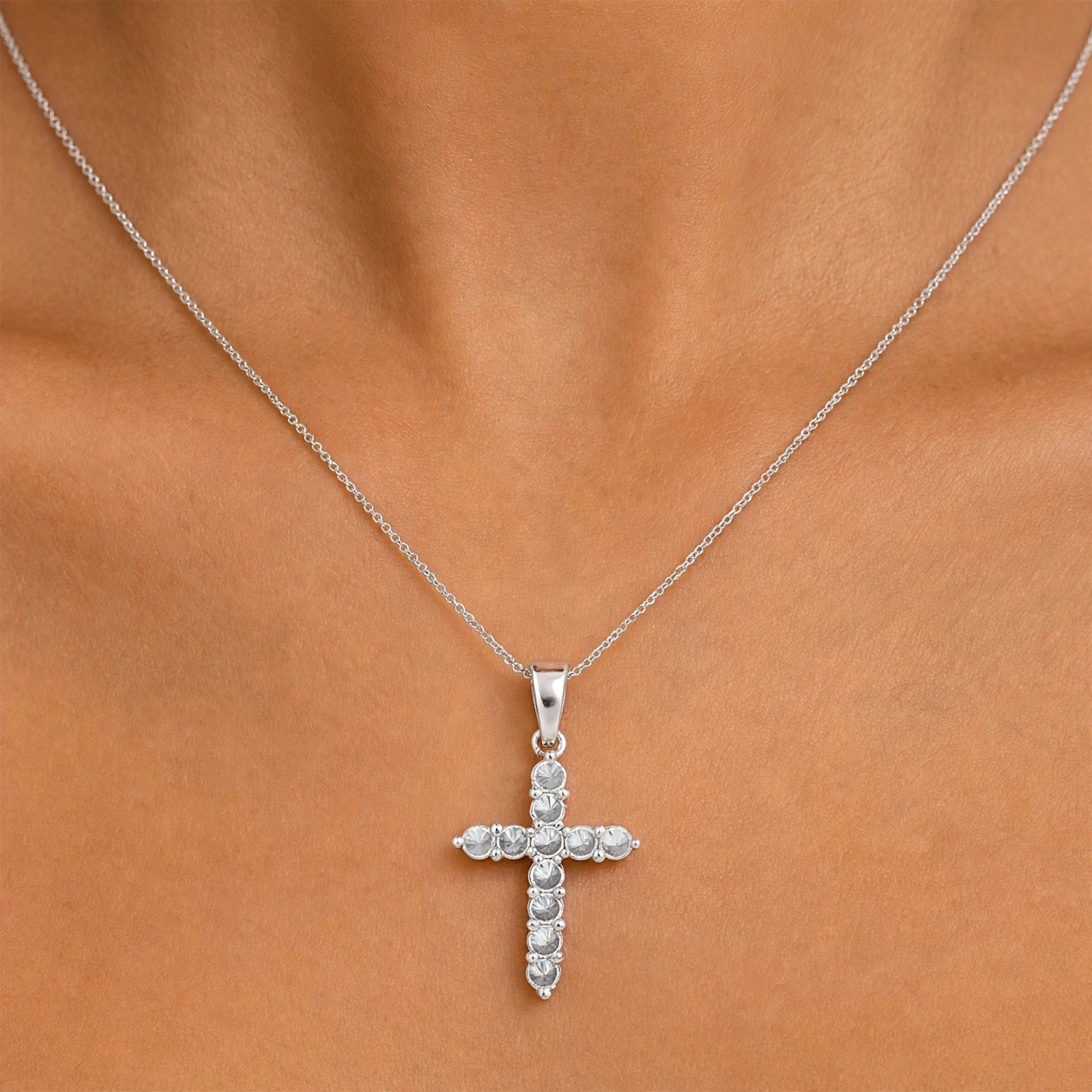 Diamonair Lab Grown Diamond (F/VS+) 2.00 carat Round cut Sterling Silver Cross Pendant - Sterling Silver