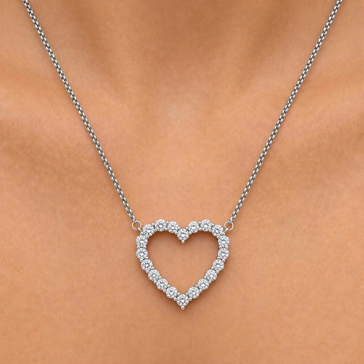 Diamonair Lab Grown Diamond (F/VS+) 3.00 carat Round cut Sterling Silver Heart Pendant - Sterling Silver | Gold over Silver