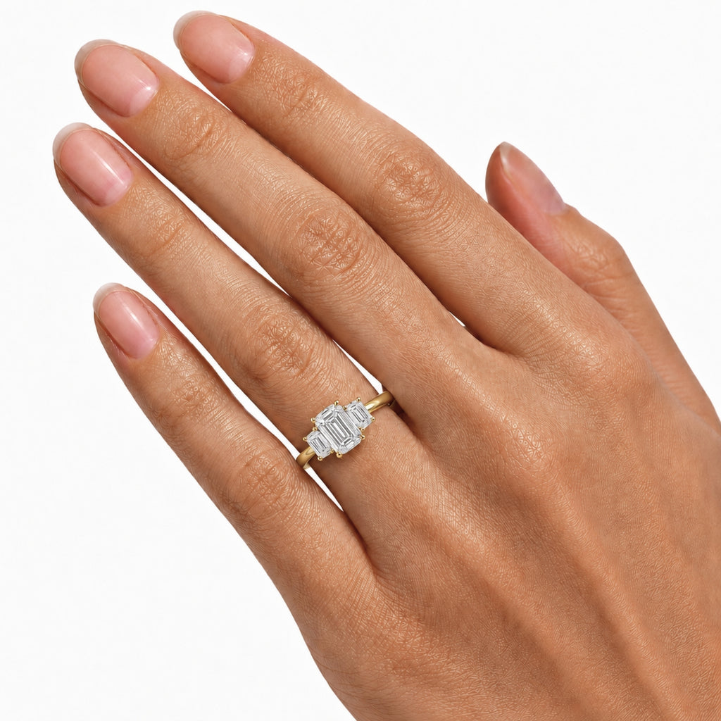 2.00-5.00 Carat T.W. Emerald-cut Lab Grown Diamond (F/VS+) 14K Gold 3 Stone Ring