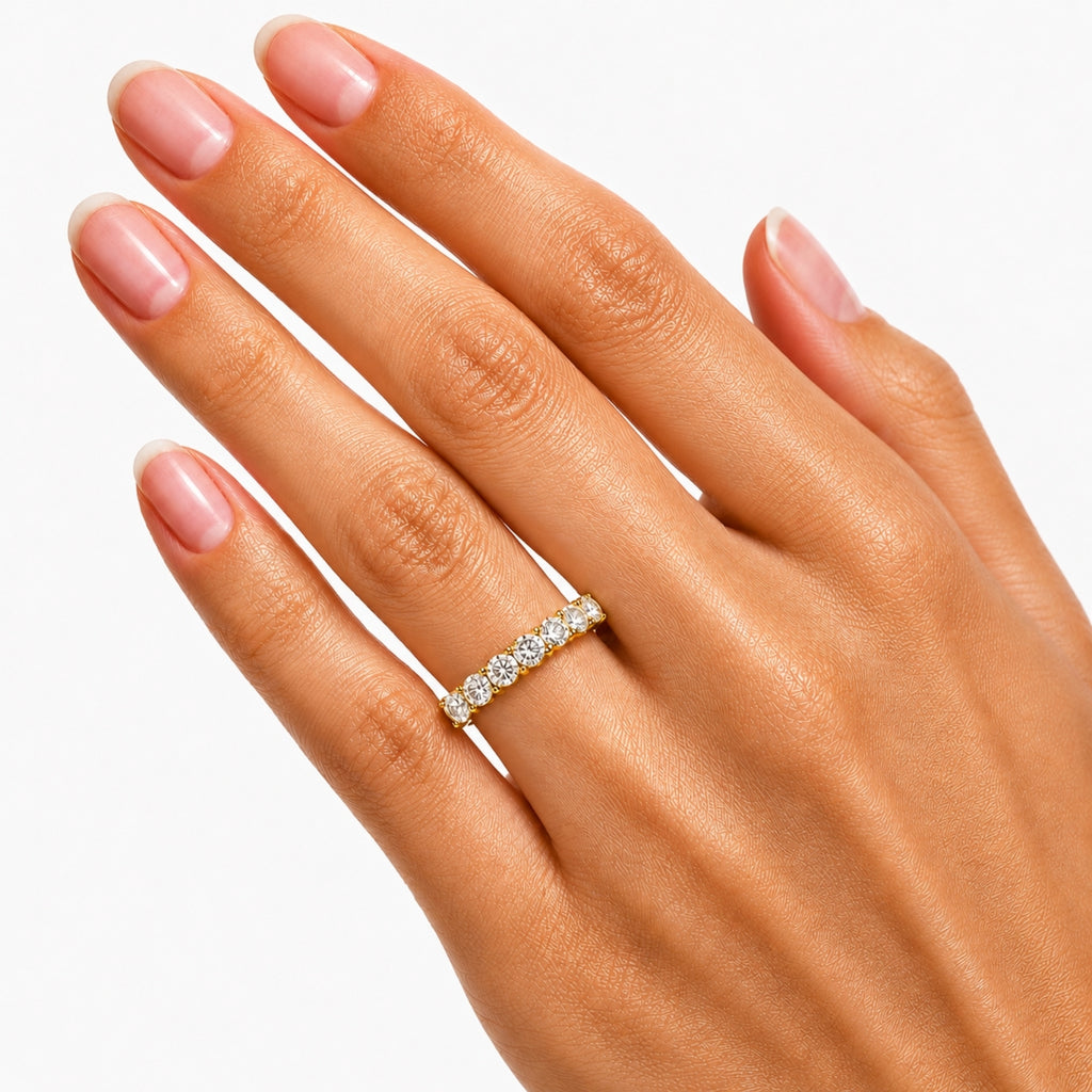 2.00-5.00 Carat T.W. Round-cut Lab Grown Diamond (F/VS+) 14K Gold 7 Stone Band Ring