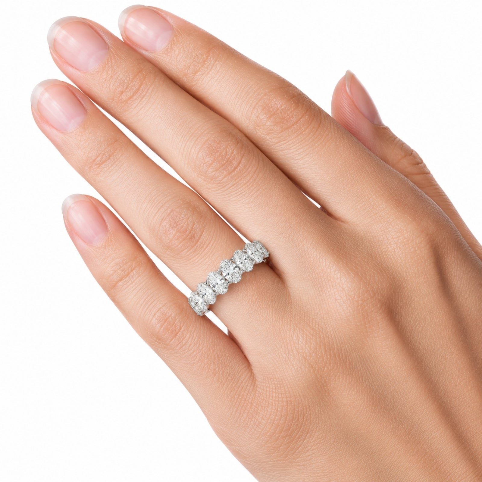 2.00 -3.00 Carat T.W. Oval-cut Lab Grown Diamond (F/VS+) 14K Gold 7 Stone Band Ring