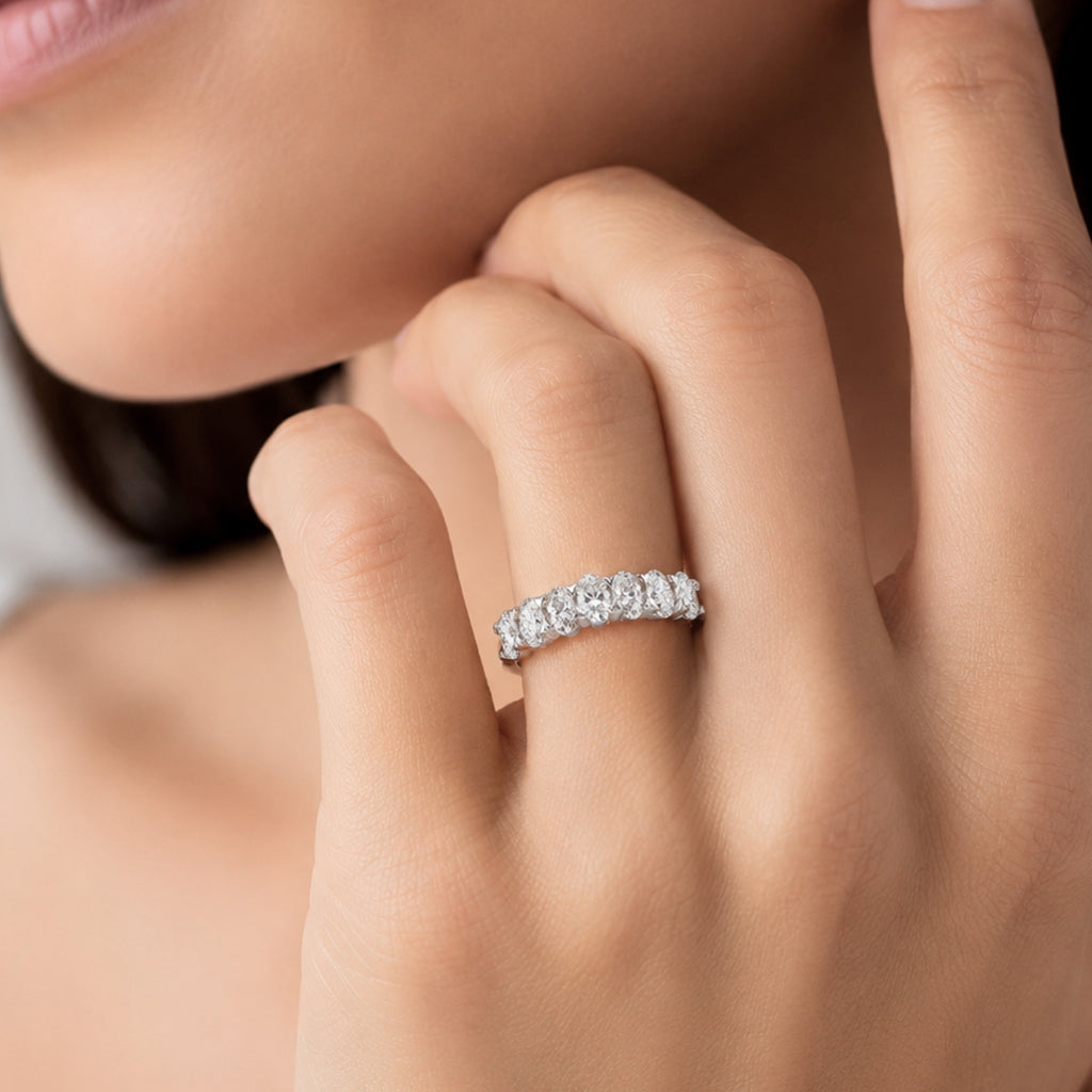 2.00 -3.00 Carat T.W. Oval-cut Lab Grown Diamond (F/VS+) 14K Gold 7 Stone Band Ring