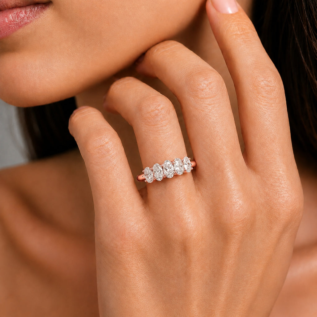 2.00-3.00 Carat T.W. Oval-cut Lab Grown Diamond (F/VS+) 14K Gold 5 Stone Band Ring