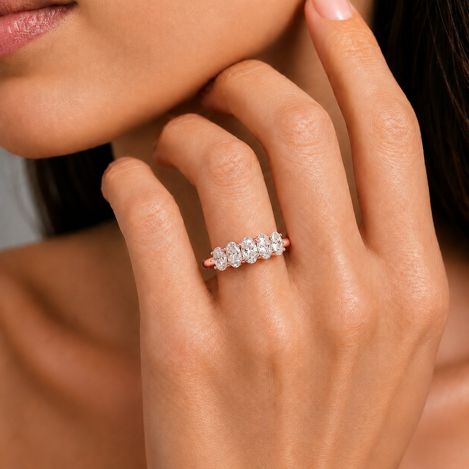 2.00-3.00 Carat T.W. Oval-cut Lab Grown Diamond (F/VS+) 14K Gold 5 Stone Band Ring