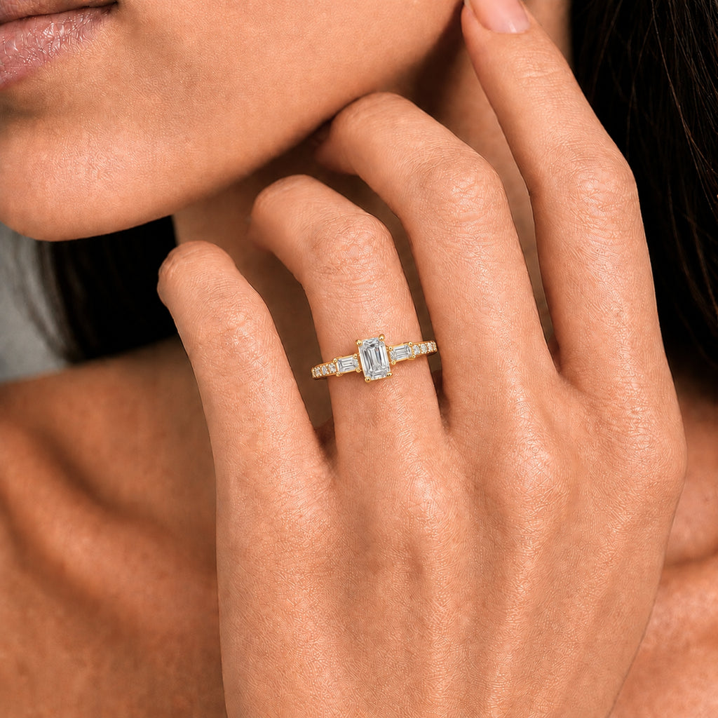 1.00 Carat T.W. Baguette, Emerald and Round-cut Lab Grown Diamond (F/VS+) 14K Gold Fashion Ring