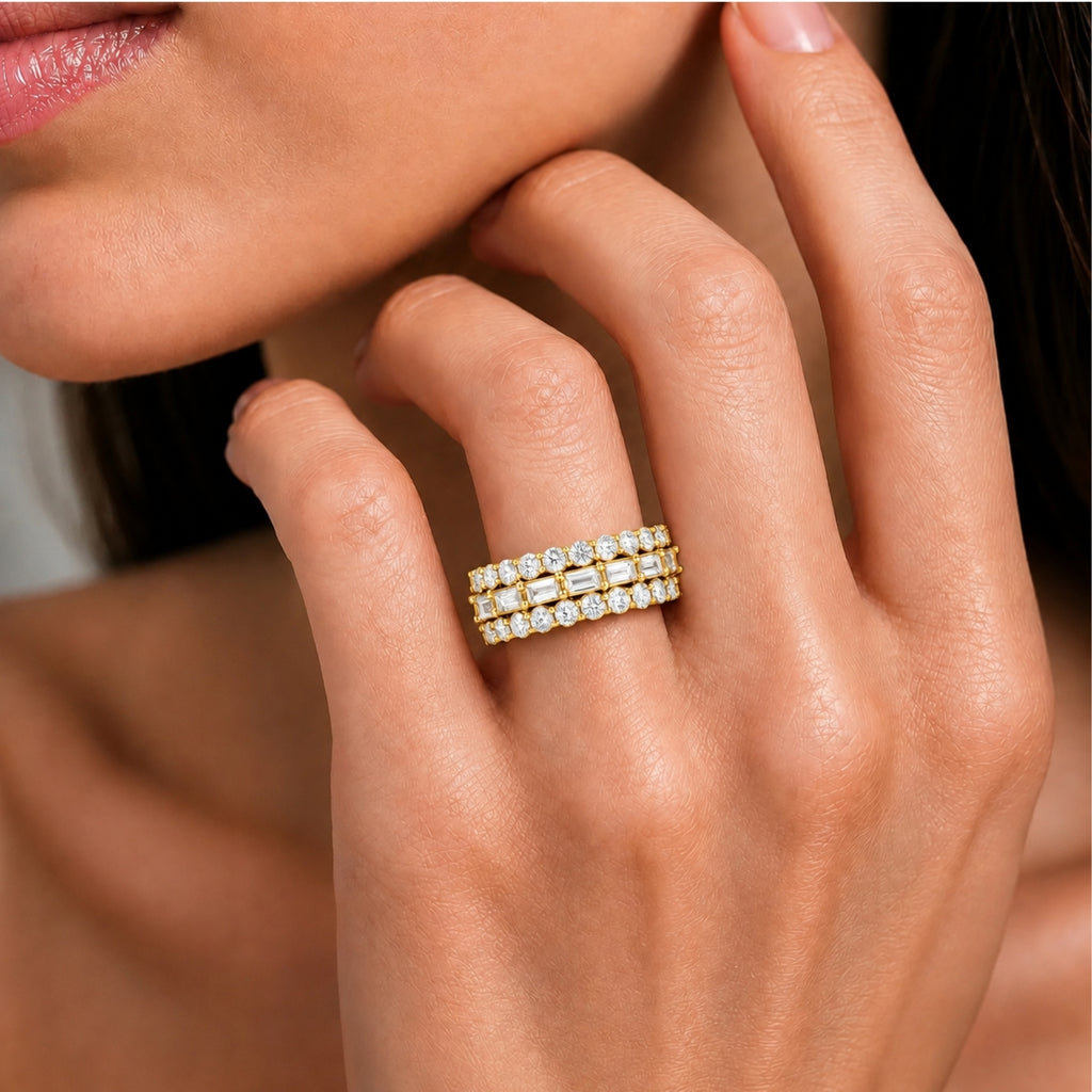 Diamonair Lab Grown Diamond (F/VS+) 4.10 carat Round cut Sterling Silver Band Ring - Sterling Silver | Gold over Silver