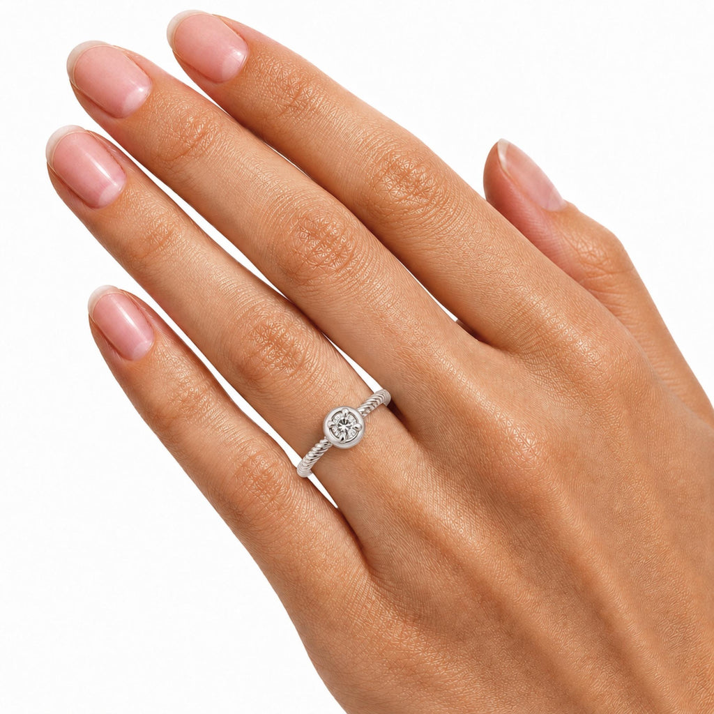 1/6 Carat T.W. Round-cut Lab Grown Diamond (F/VS+) 14K Gold Ring