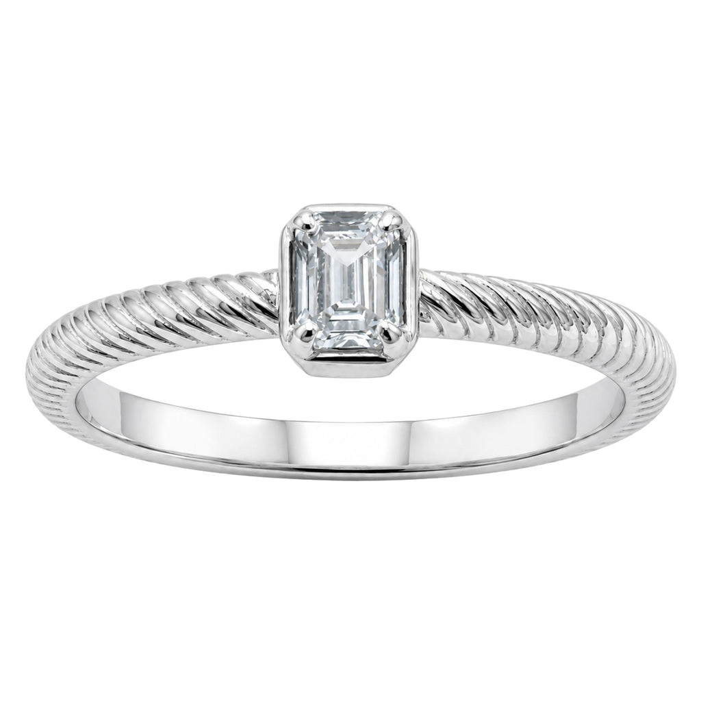 0.20 Carat T.W. Emerald-cut Lab Grown Diamond (F/VS+) 14K Gold Ring