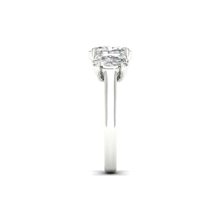 3.00 Carat T.W. Oval-cut Lab Grown Diamond ( G-H/VS ) 14K Gold 3 Stone Ring