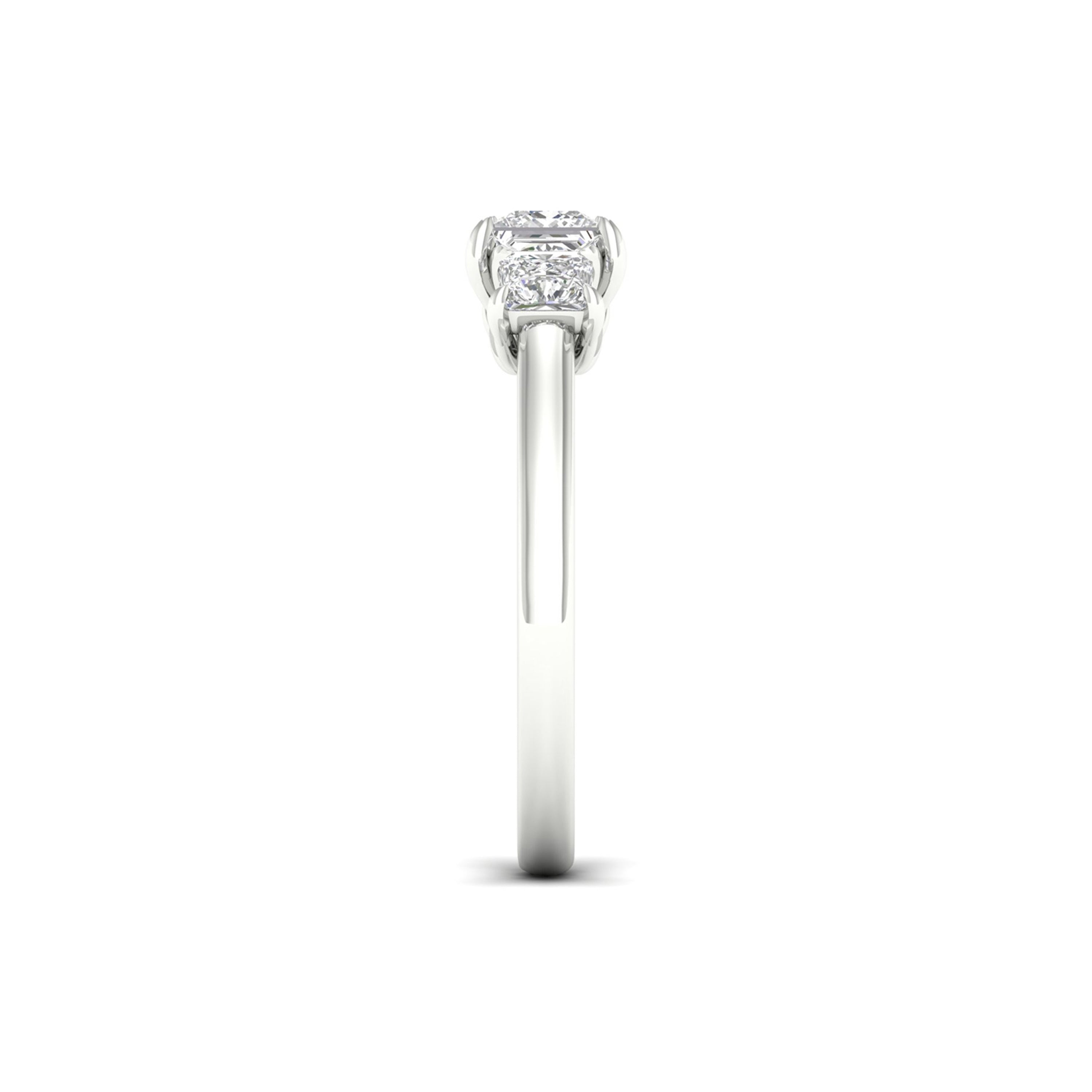 2.00-5.00 Carat T.W. Princess-cut Lab Grown Diamond (F/VS+) 14K Gold 3 Stone Ring