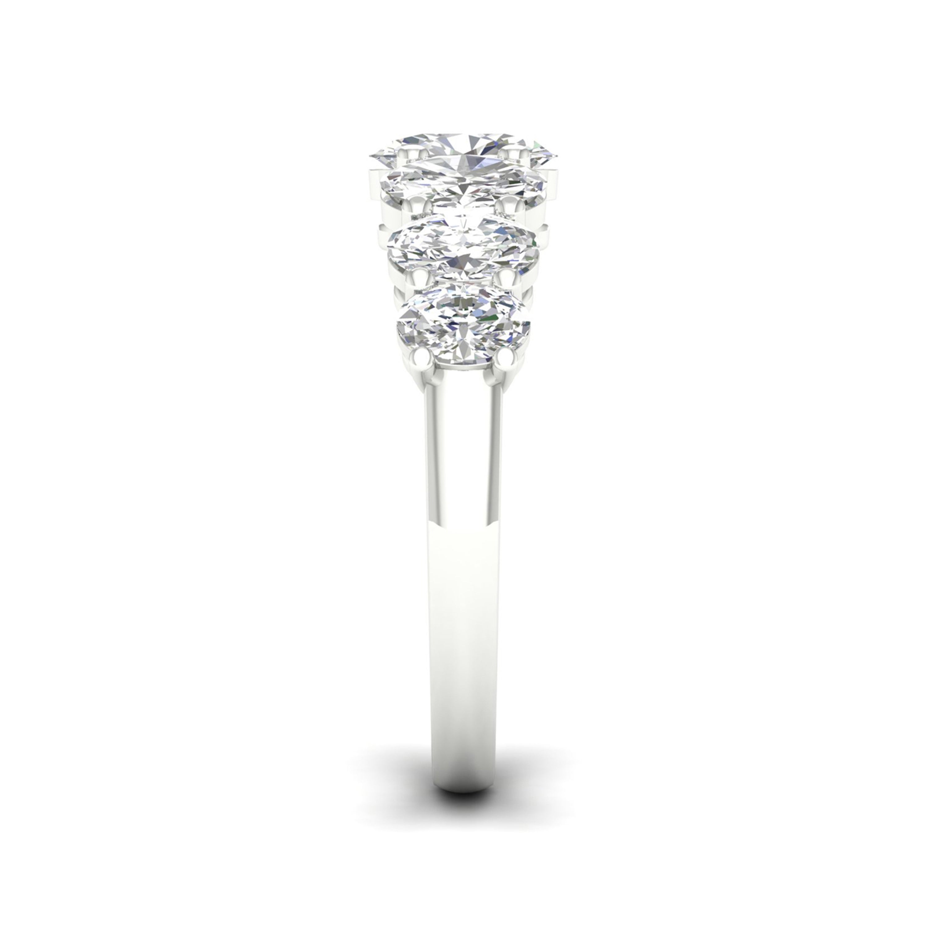 2 7/8 Carat T.W. Oval-cut Lab Grown Diamond (F/VS+) 14K Gold 7 Stone Ring